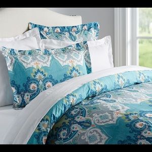 Pottery Barn king duvet cover